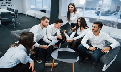 Woman looking at the Eiffel Tower