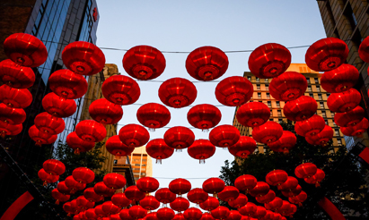 Woman looking at the Eiffel Tower